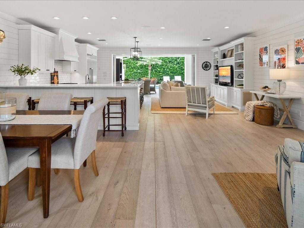 OLDE NAPLES - Residential