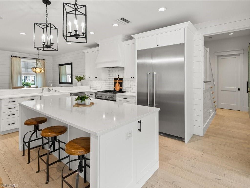 OLDE NAPLES - Residential