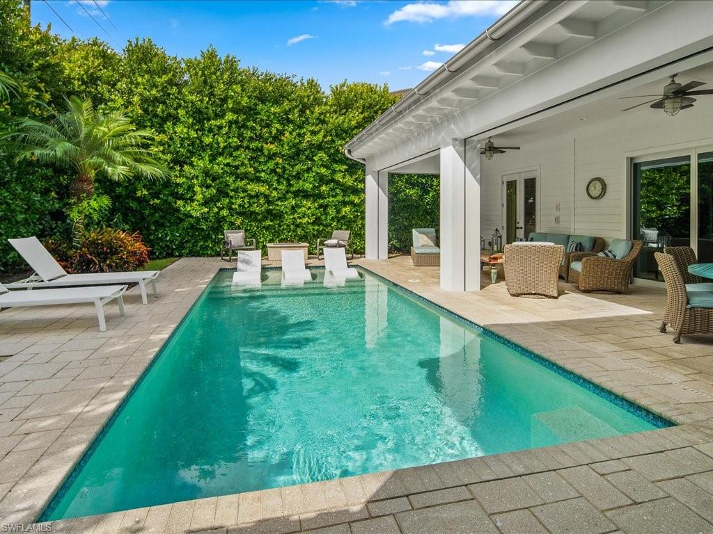 OLDE NAPLES - Residential