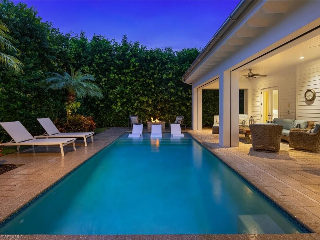 OLDE NAPLES - Residential