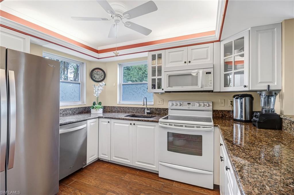 HIGH POINT COUNTRY CLUB - Residential