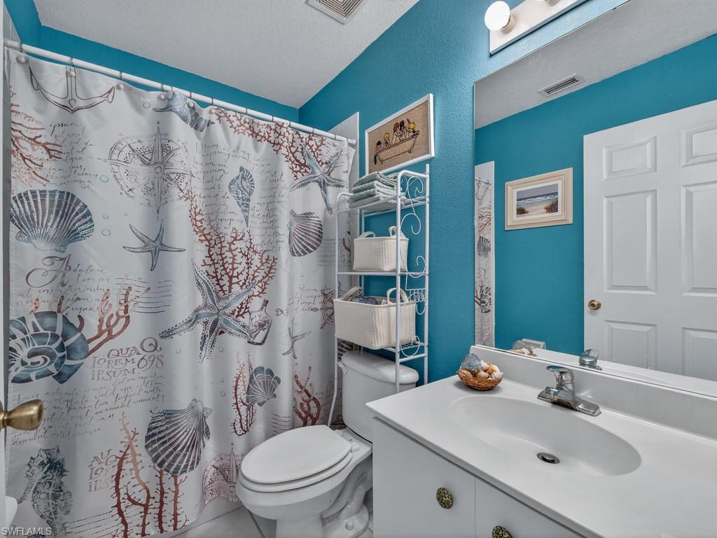 HUNTINGTON LAKES - Residential