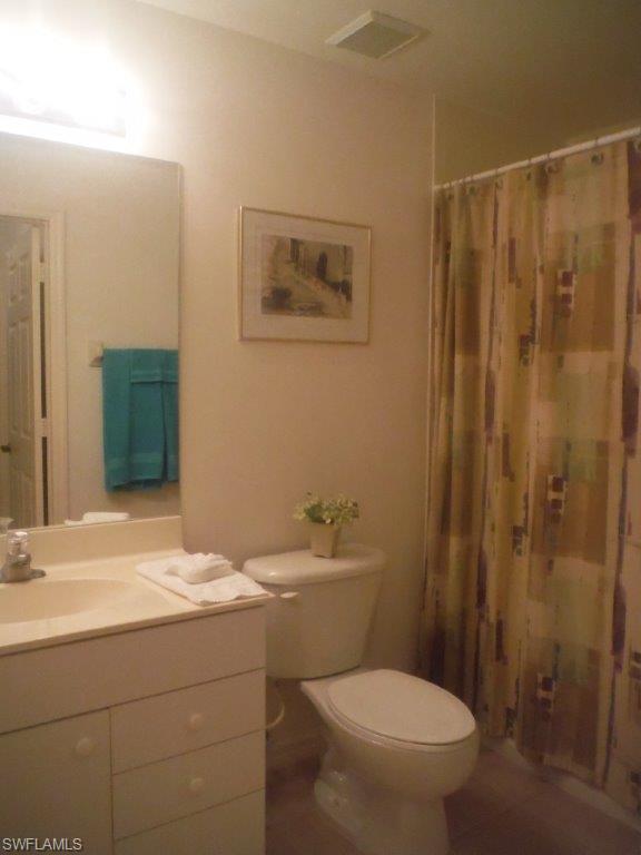 CLUBHOUSE VILLAS - Residential