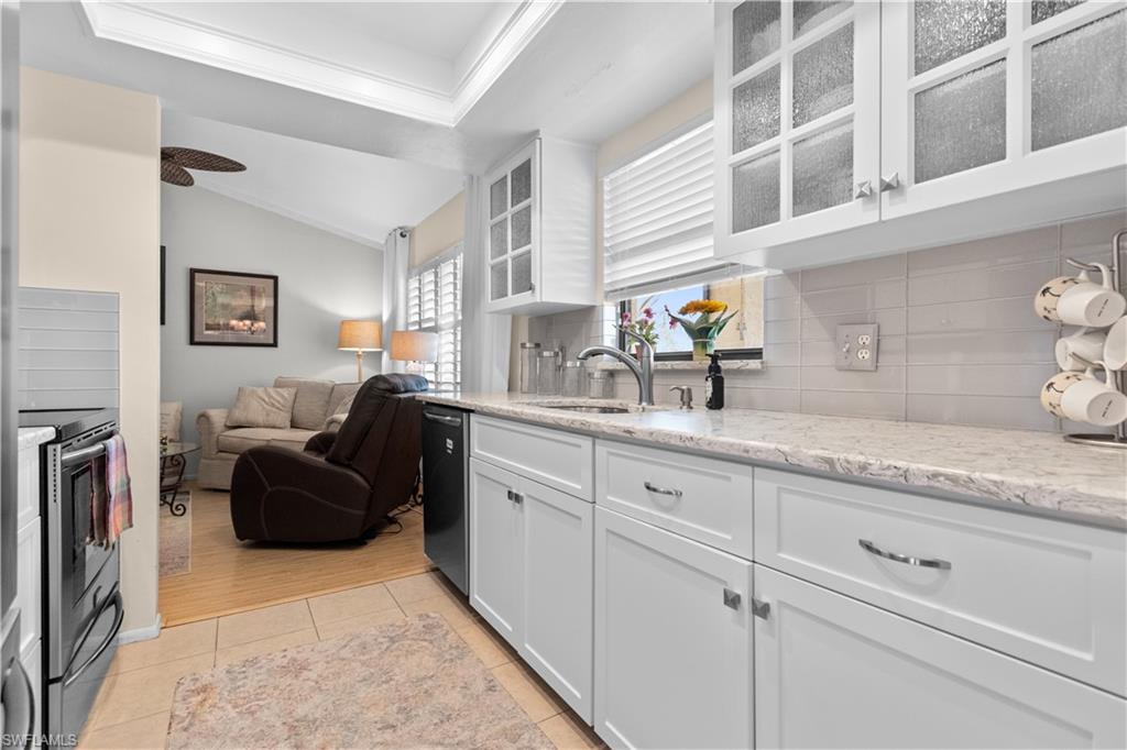 CLUB AT CRYSTAL LAKE CONDOMINIUM - Residential