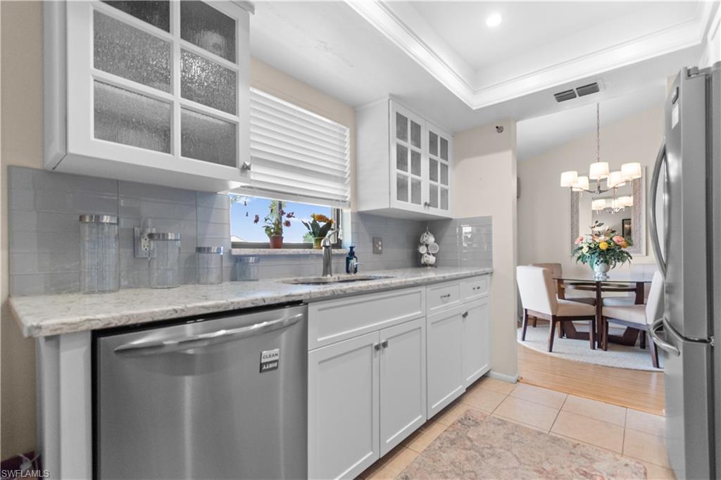 CLUB AT CRYSTAL LAKE CONDOMINIUM - Residential