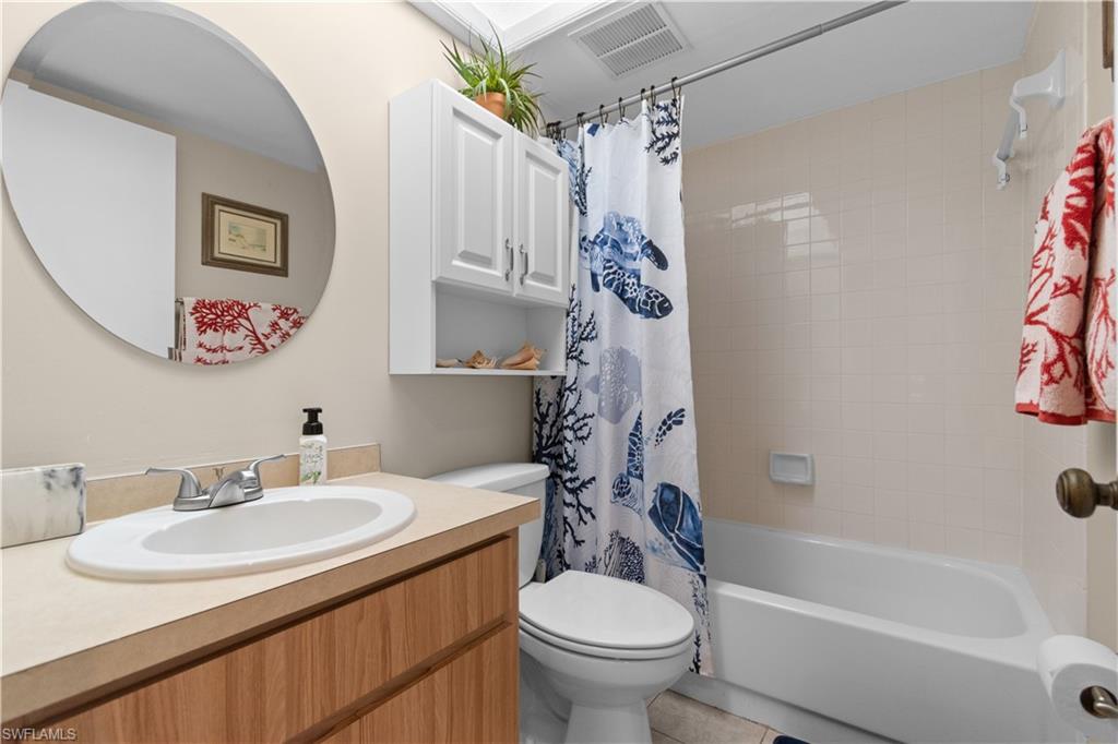 CLUB AT CRYSTAL LAKE CONDOMINIUM - Residential