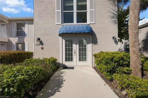 815 Gulf Pavilion DR 206 NAPLES FL 34108