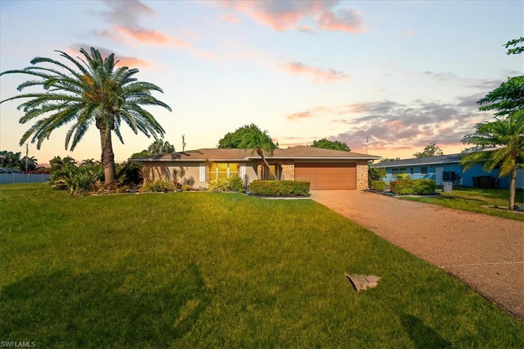 CAPE CORAL - Residential