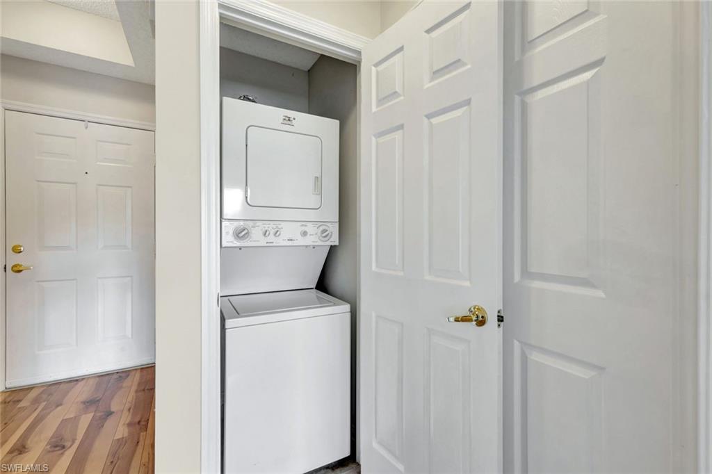 ARBOR TRACE - Residential