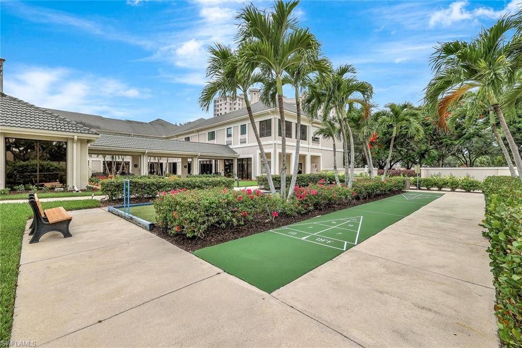 ARBOR TRACE - Residential