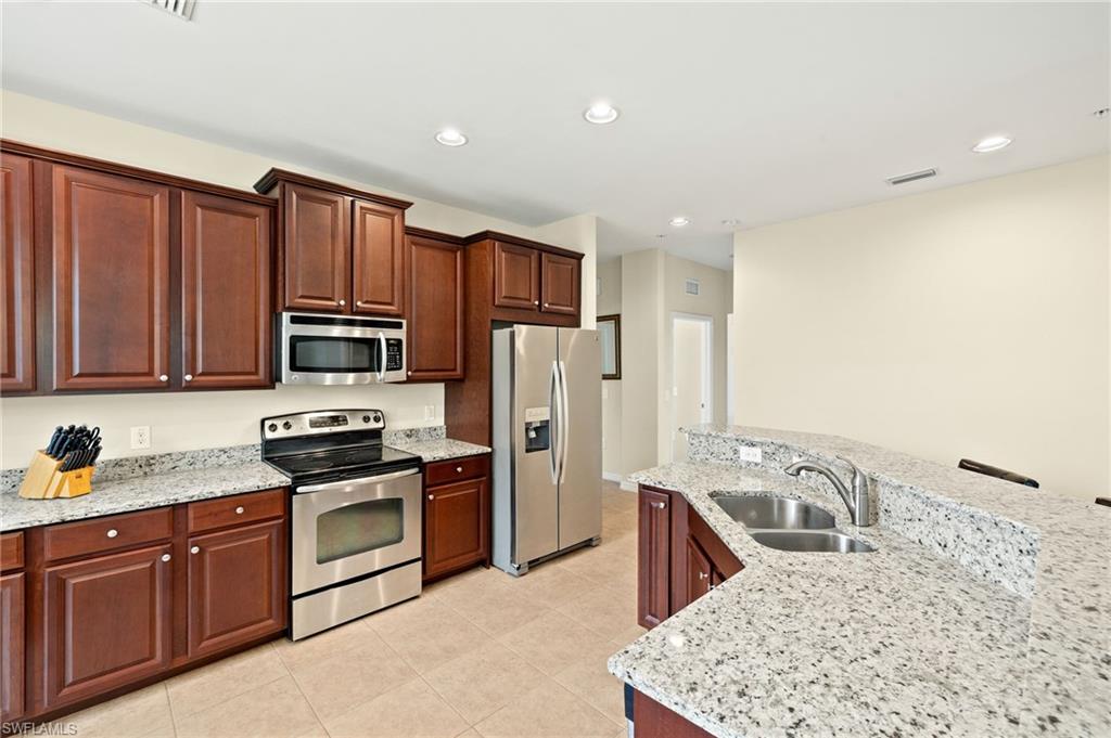 TERRA VISTA - Residential Lease