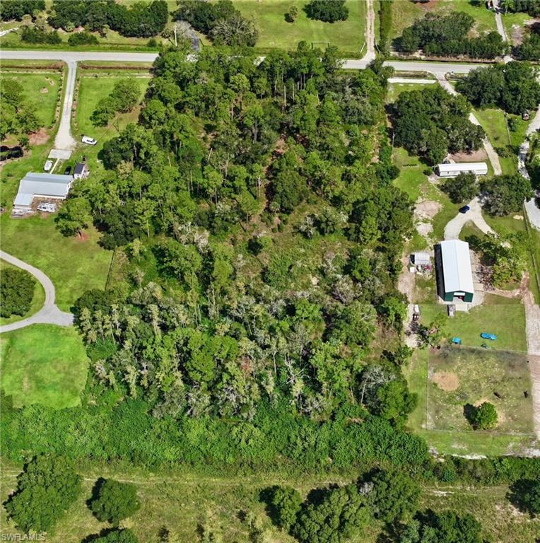 LABELLE ACRES - Land