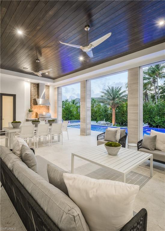 OLDE NAPLES - Residential