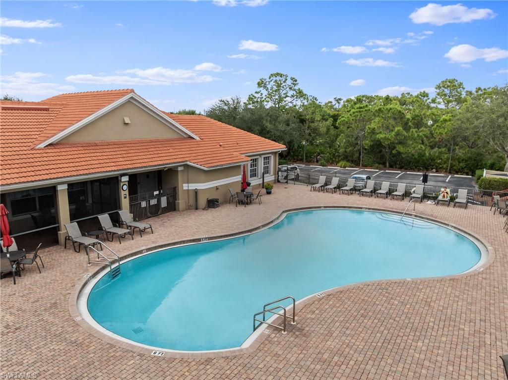 EMERSON SQUARE - Residential Lease