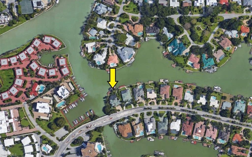 MOORINGS - Residential