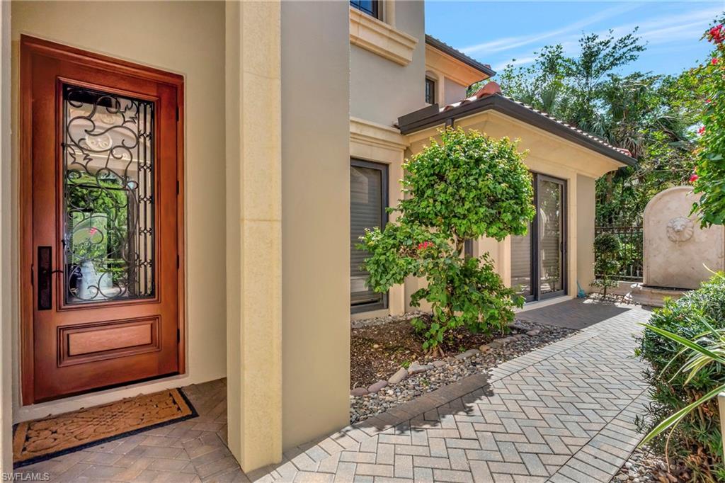 SERAFINA AT TIBURON - Residential