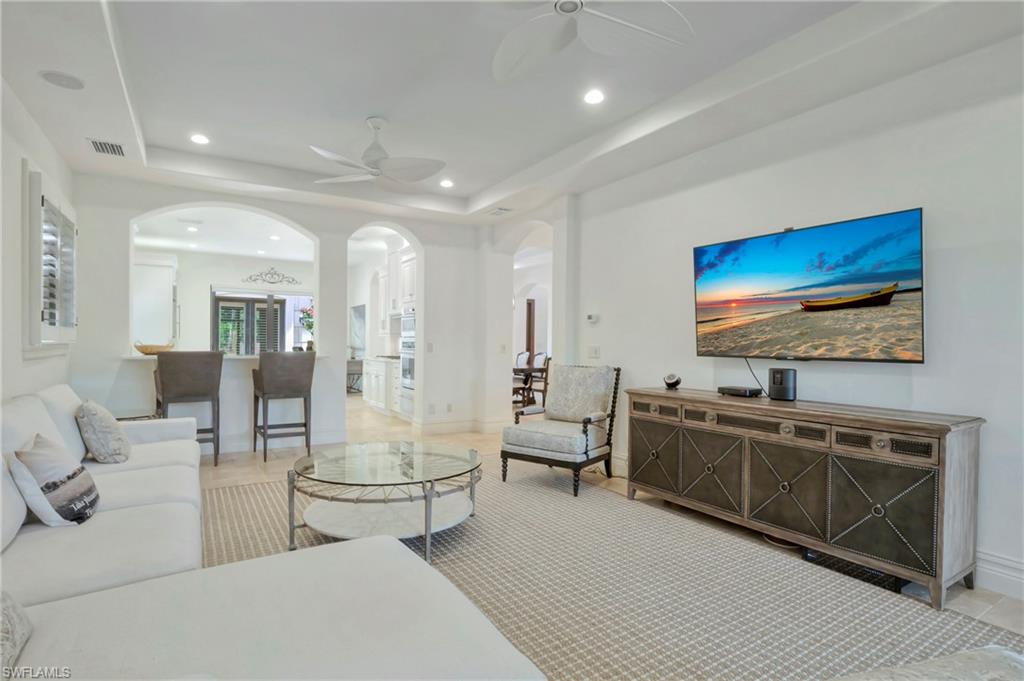 SERAFINA AT TIBURON - Residential