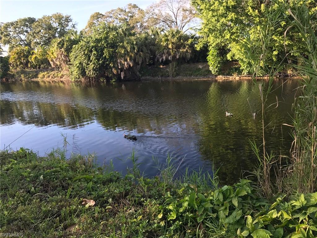 COCONUT RIVER - Residential