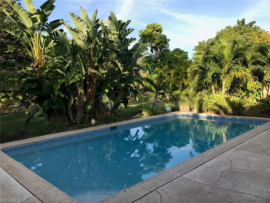 COCONUT RIVER - Residential