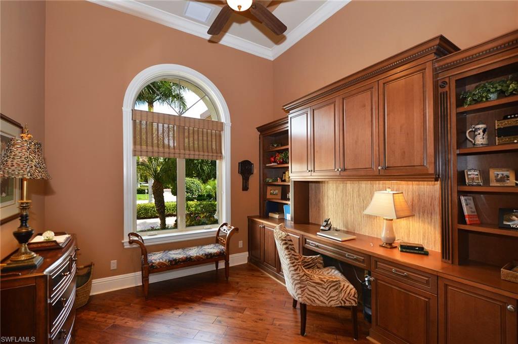 LAKEWOOD - Residential