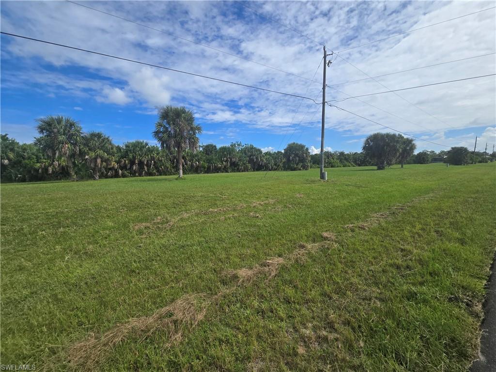 BURNT STORE LAKES - Land