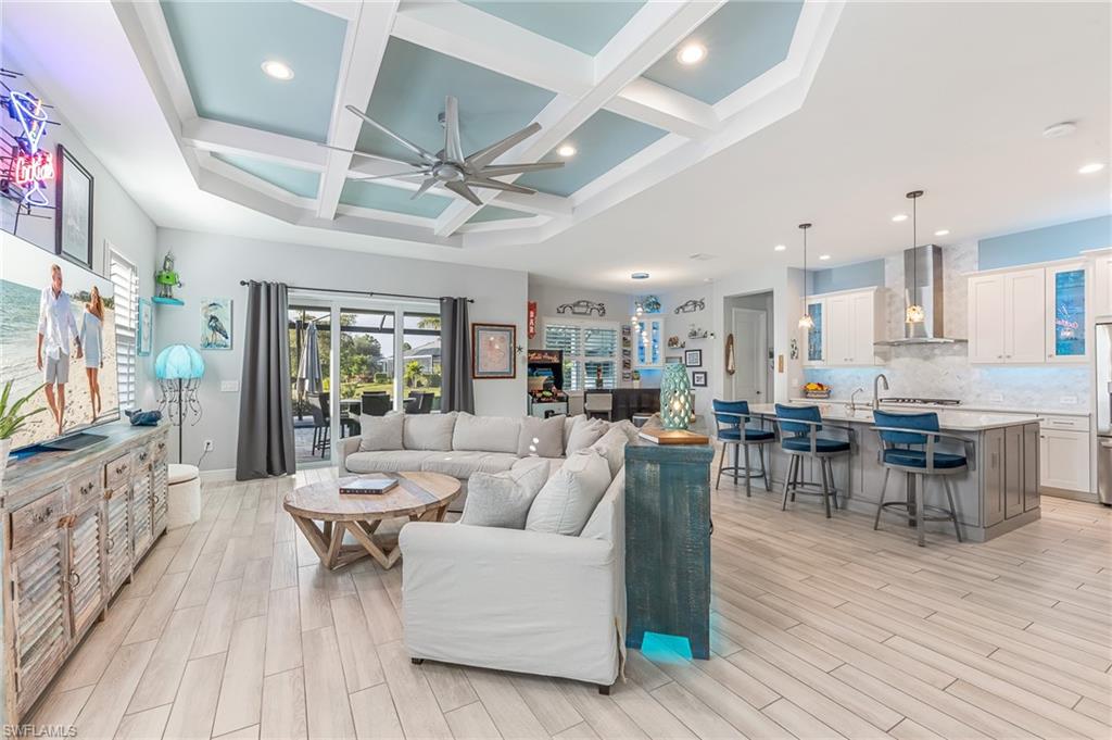 13853 Magnolia Isle DR