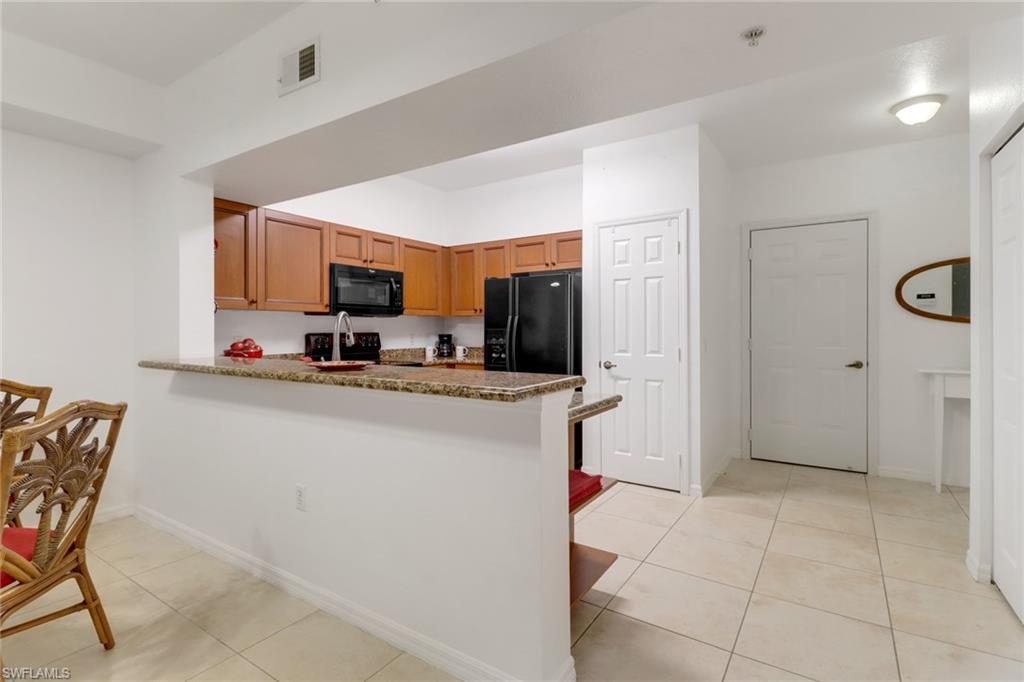 20251 Royal Villagio CT 103