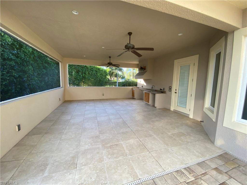 MOORINGS - Residential