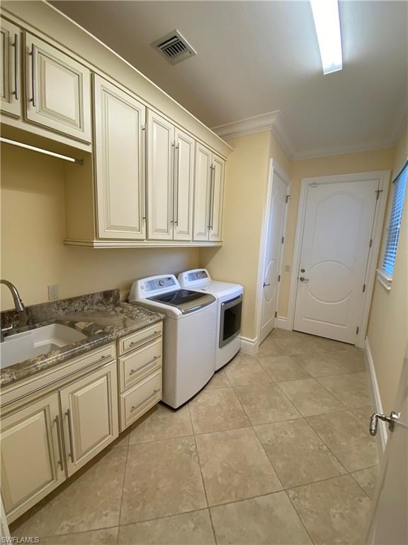 MOORINGS - Residential