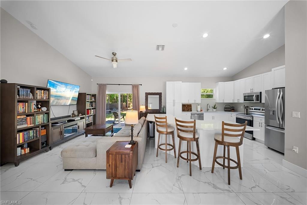 GOLDEN GATE ESTATES - Residential