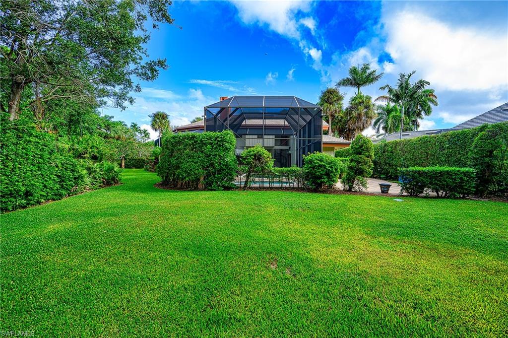 PELICAN BAY WOODS - Residential