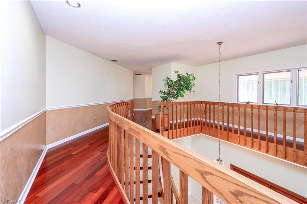 PELICAN BAY WOODS - Residential