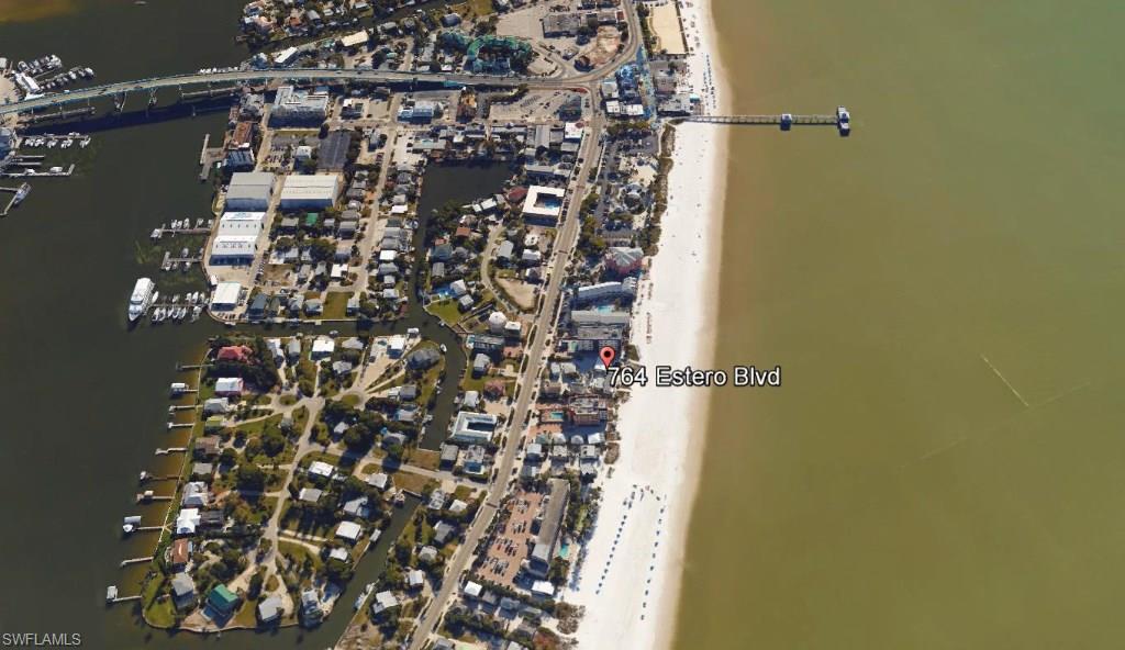 ISLAND SHORES - Residential