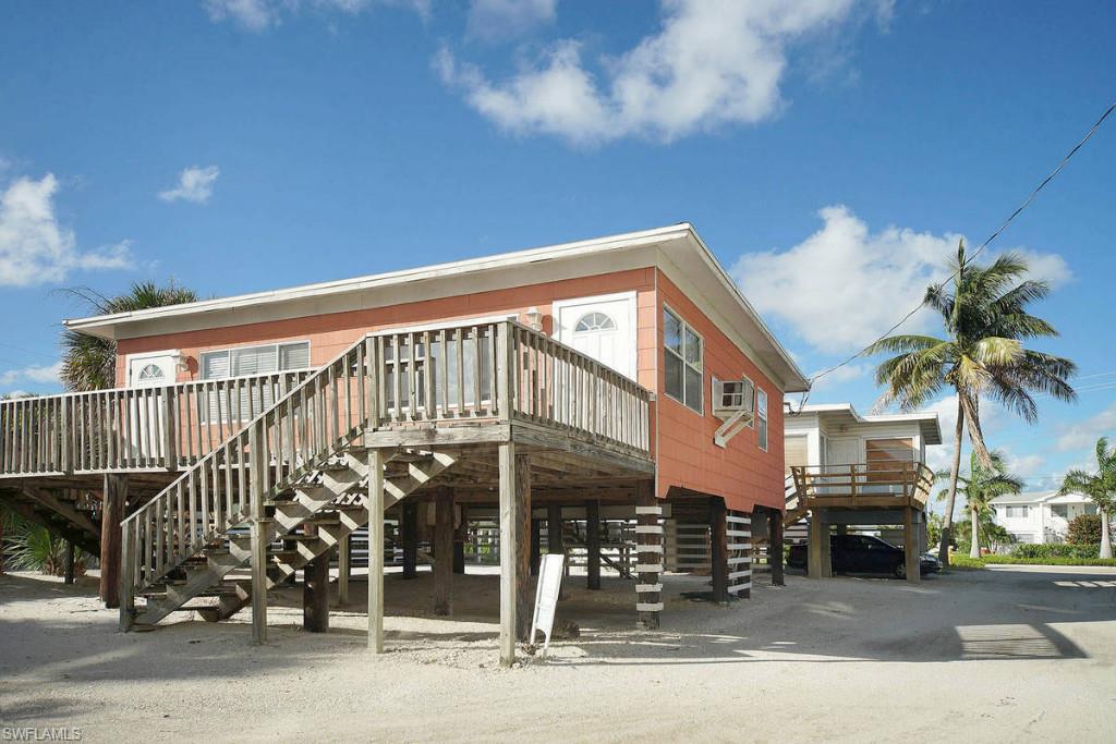 ISLAND SHORES - Residential