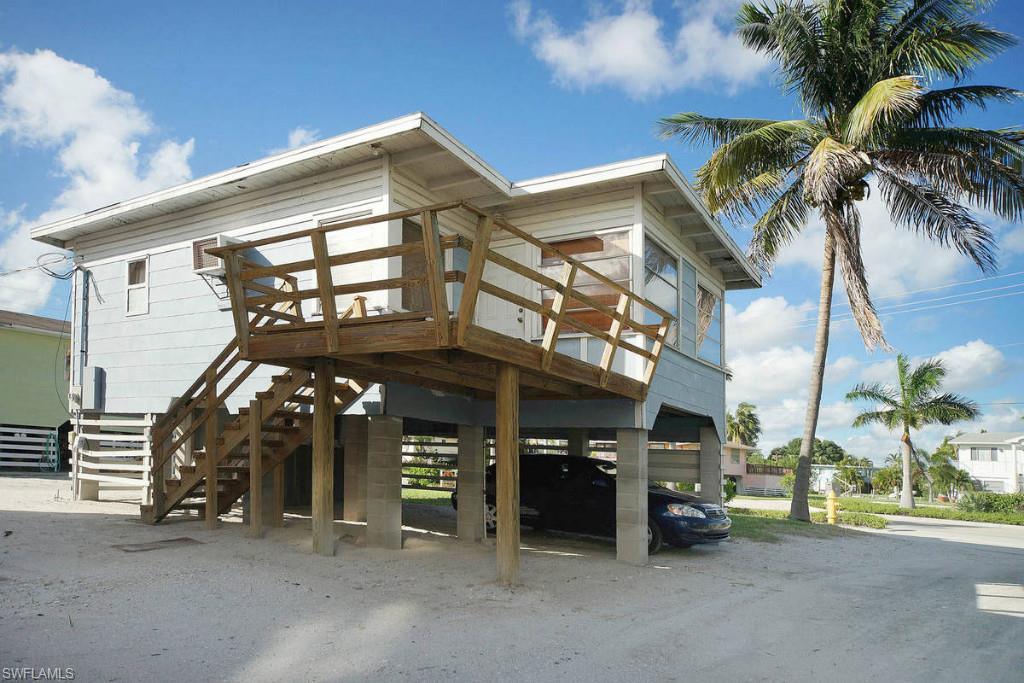 ISLAND SHORES - Residential