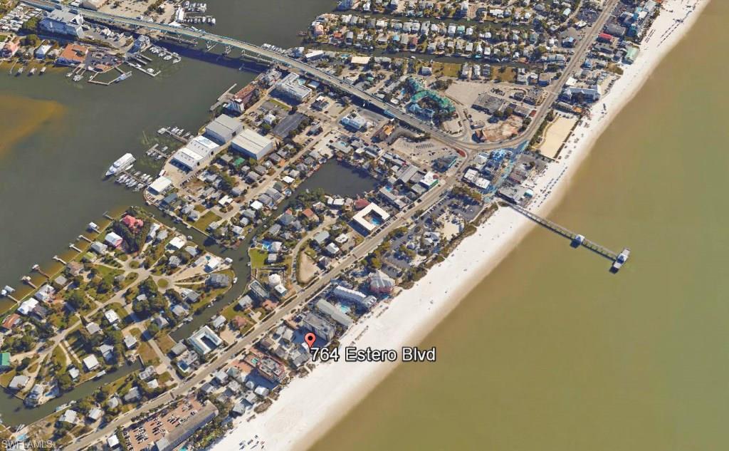 ISLAND SHORES - Residential