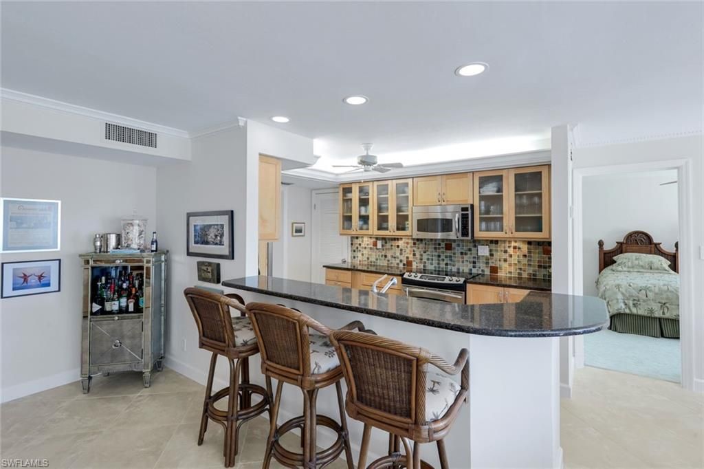 Photo of 3430 Gulf Shore BLVD N #2I, NAPLES, FL 34103 (MLS # 226011507)