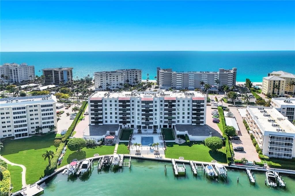 Photo of 3430 Gulf Shore BLVD N #2I, NAPLES, FL 34103 (MLS # 226011507)