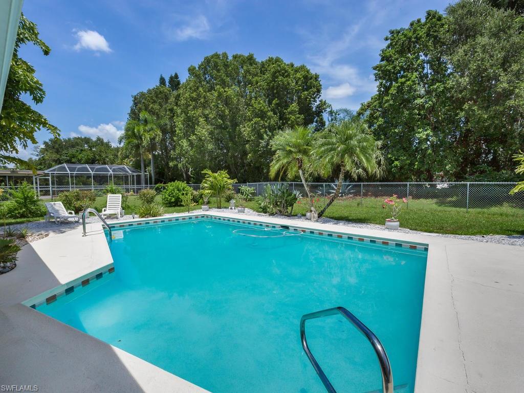 TANGLEWOOD - Residential