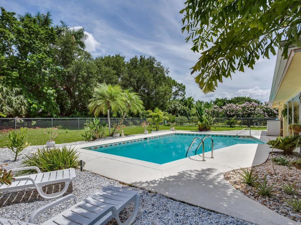 TANGLEWOOD - Residential