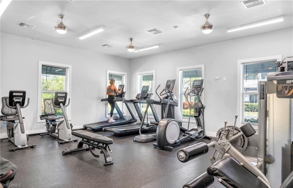 FIELDSTONE VILLAGE - Residential Lease