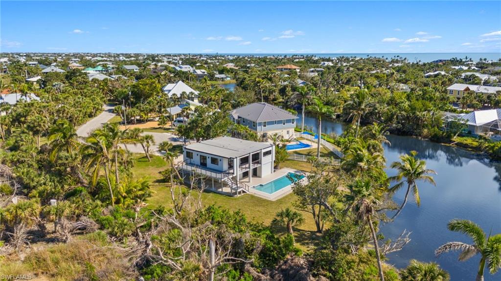 WEST ROCKS - Residential