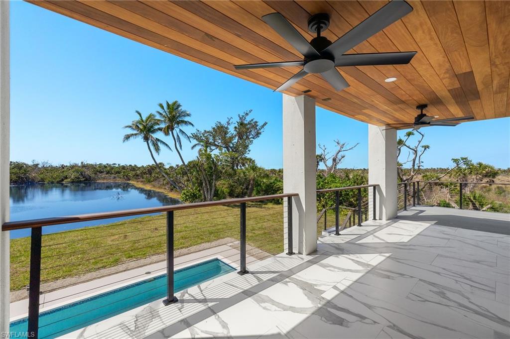 WEST ROCKS - Residential