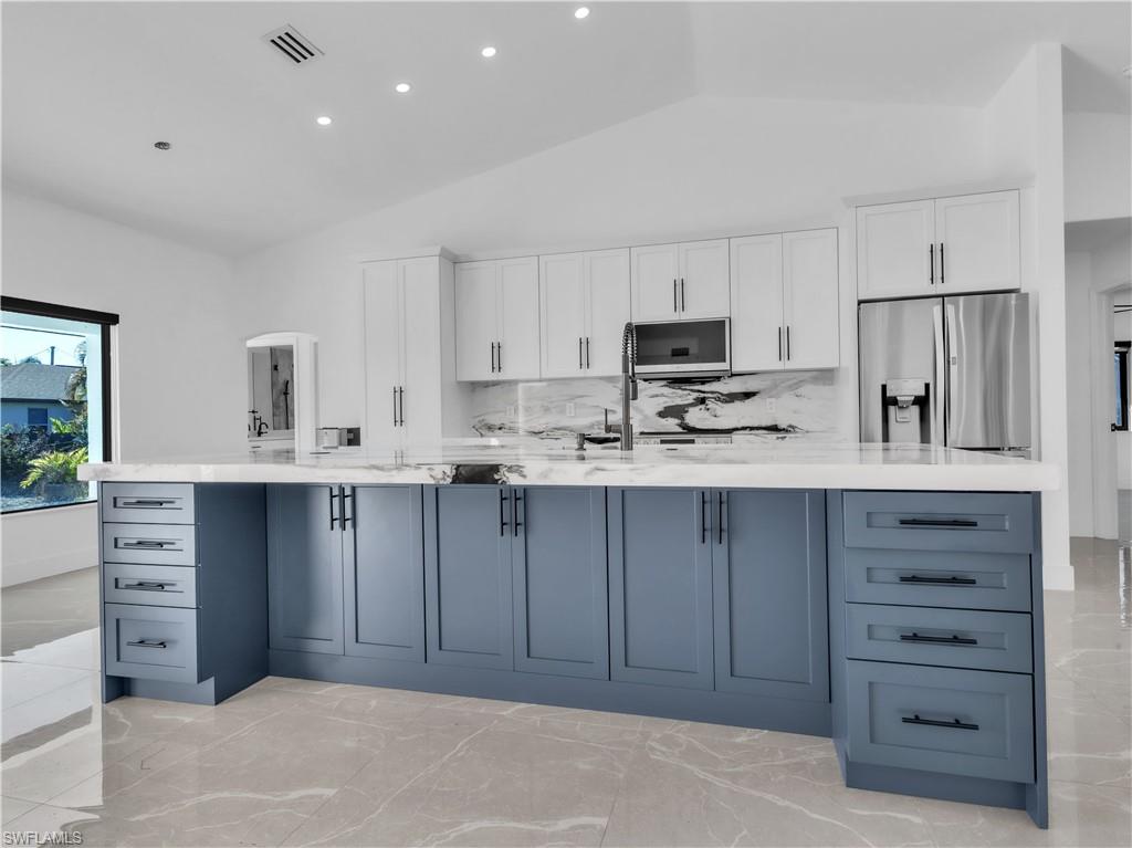 CAPE CORAL - Residential Lease