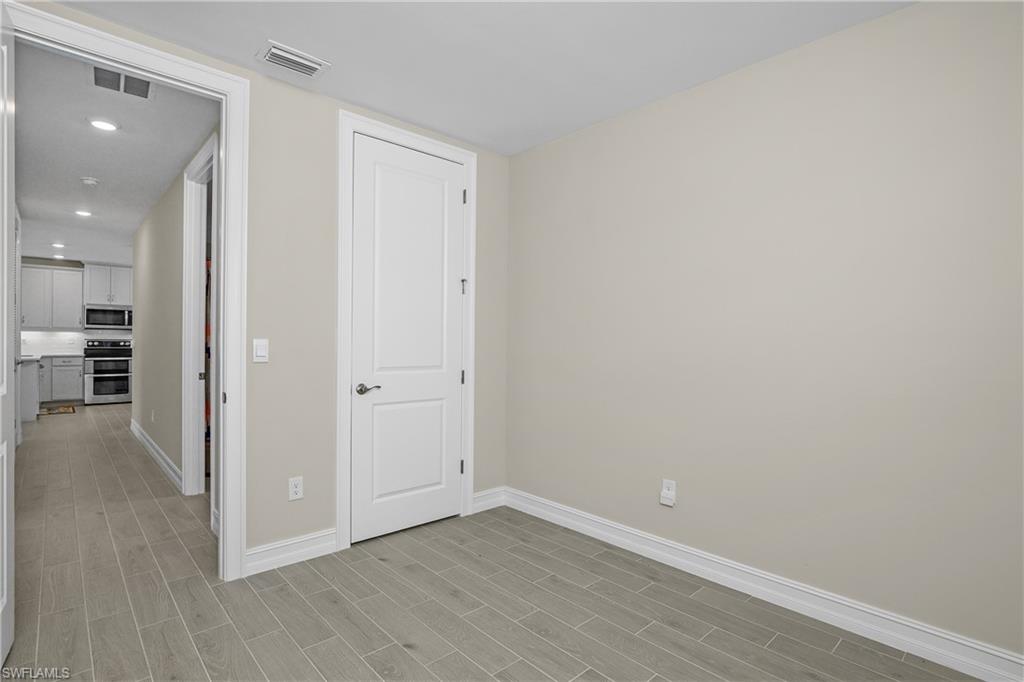 MILAN VILLAS - Residential Lease