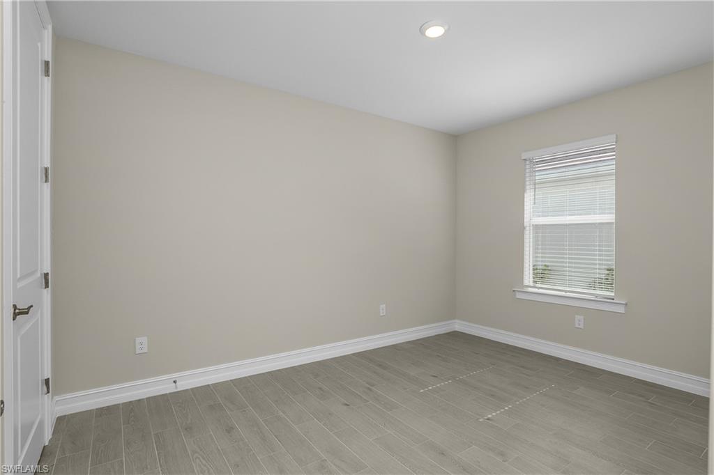 MILAN VILLAS - Residential Lease