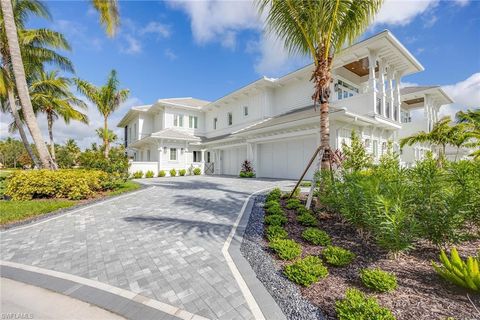 A home in NAPLES