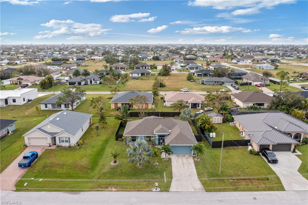 CAPE CORAL - Residential