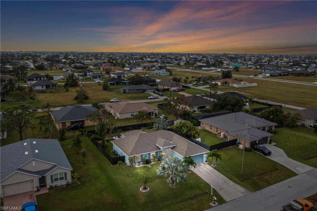 CAPE CORAL - Residential