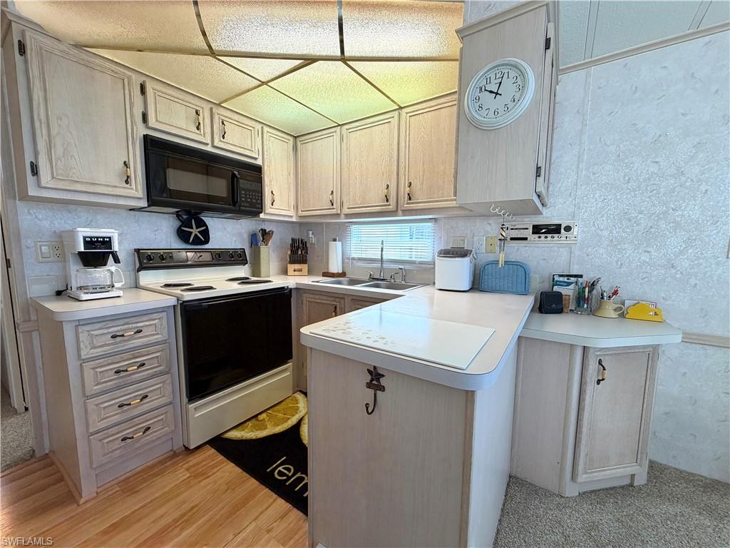 RIVERWOODS PLANTATION - Residential